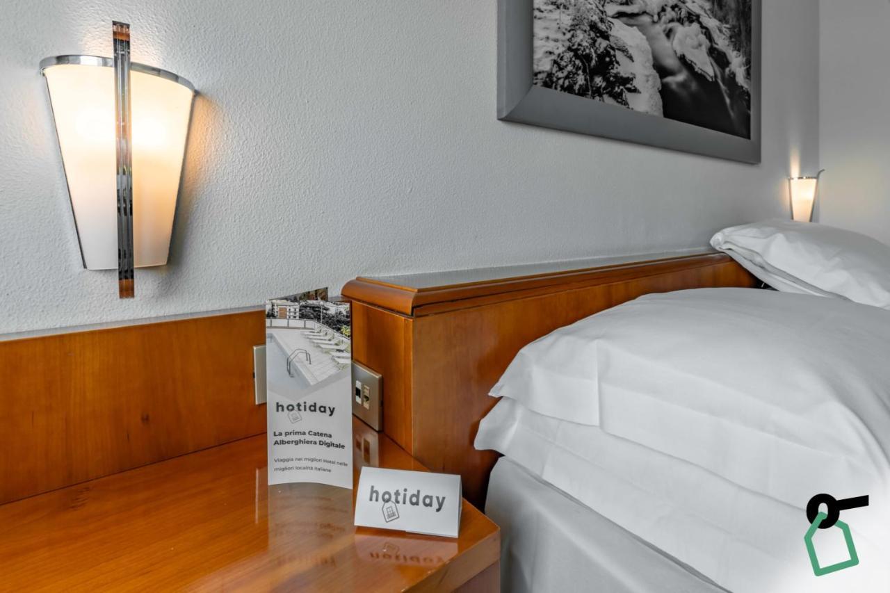 Hotiday Room Collection - Sauze Torre Oulx Esterno foto