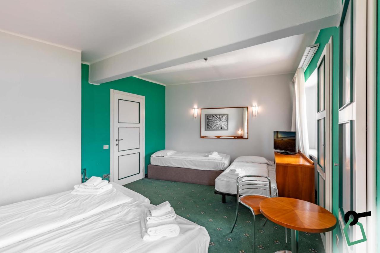 Hotiday Room Collection - Sauze Torre Oulx Esterno foto