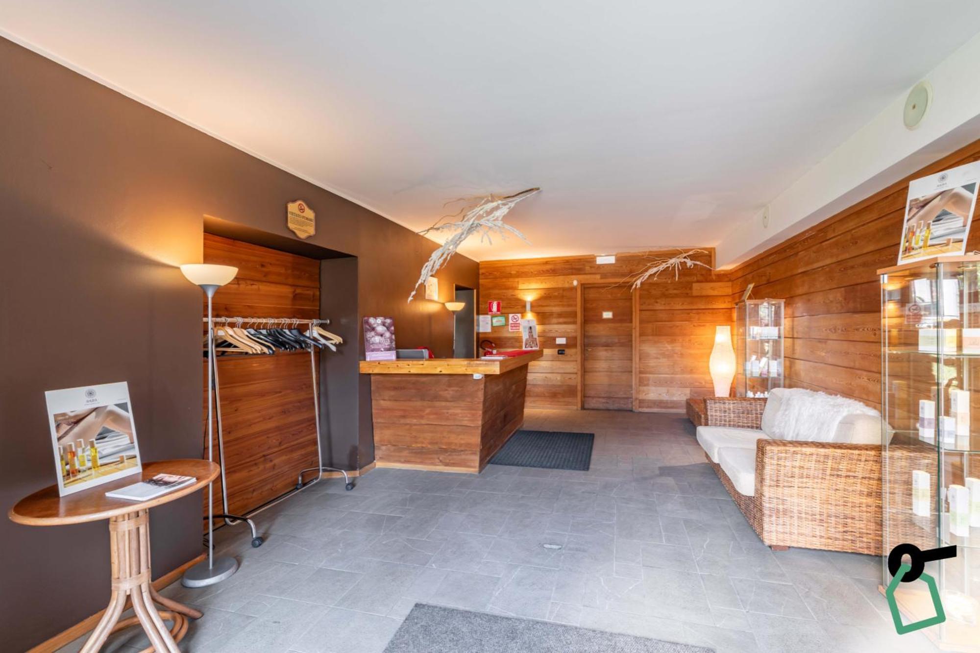 Hotiday Room Collection - Sauze Torre Oulx Esterno foto